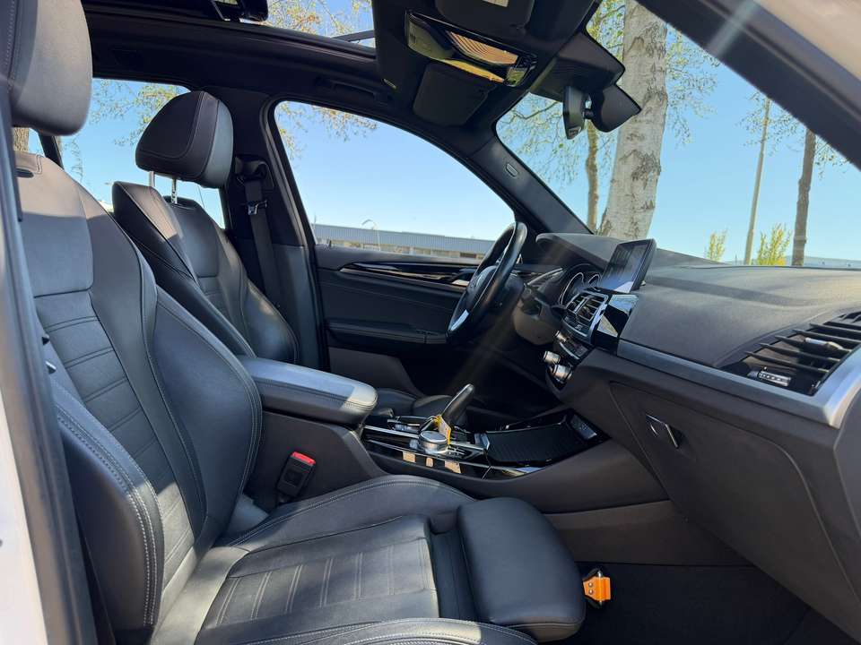 BMW X3 - Imagem 8