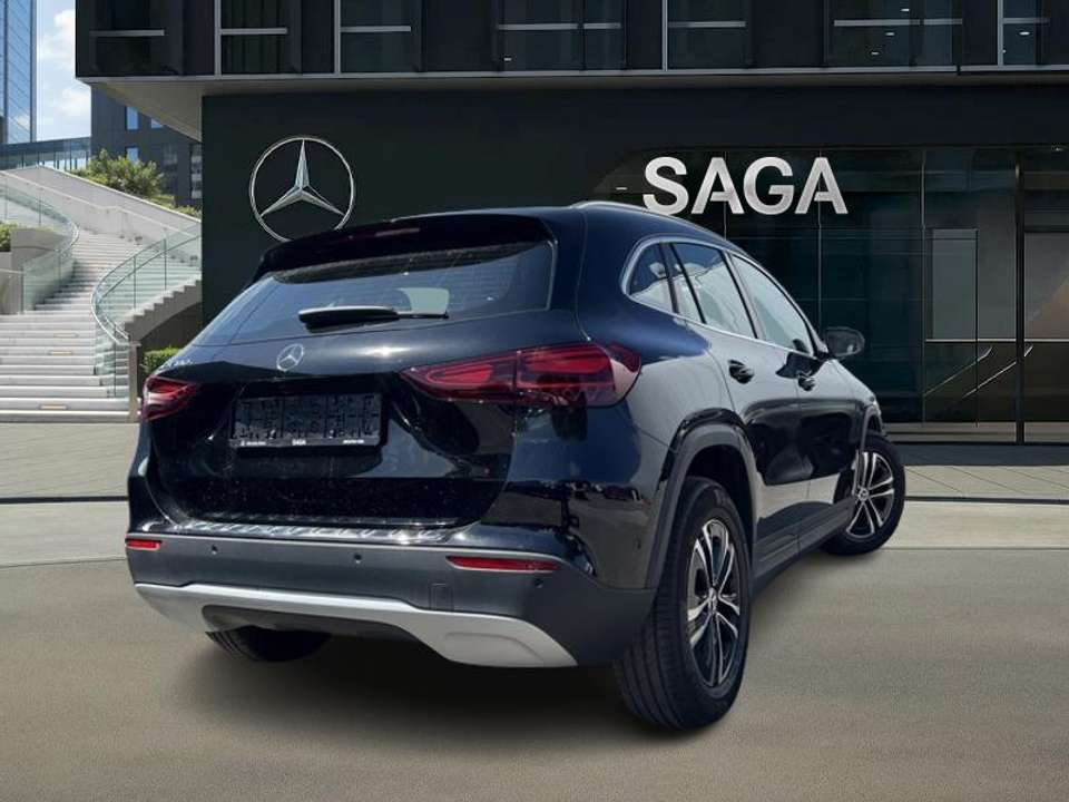 Mercedes-Benz GLA 180 - Imagem 2