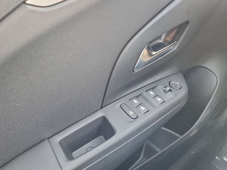 Opel Corsa - Imagem 15