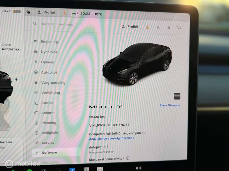 Tesla Model Y - Imagem 16