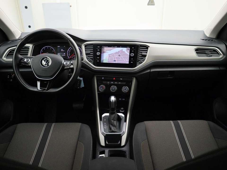 Volkswagen T-Roc - Imagem 4