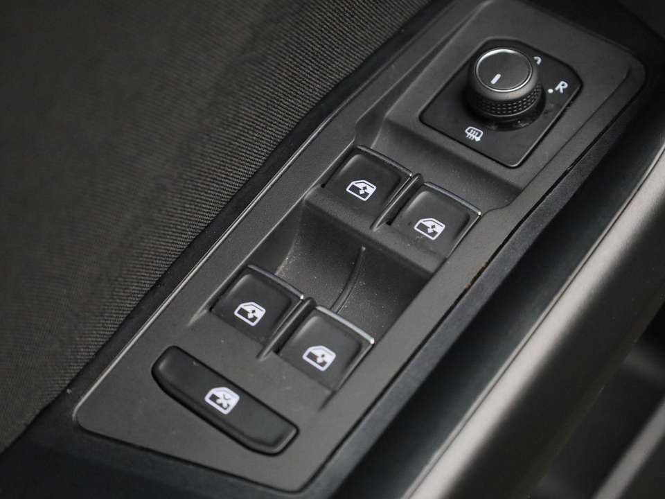 Volkswagen T-Roc - Imagem 15