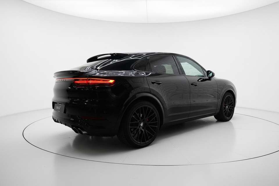Porsche Cayenne - Imagem 6