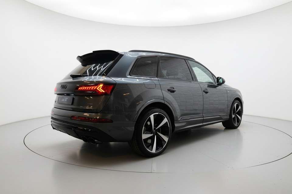 Audi Q7 - Imagem 8