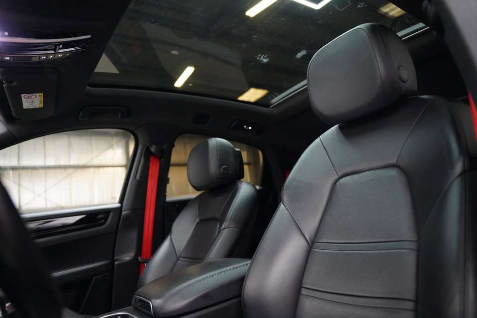Porsche Cayenne - Imagem 13