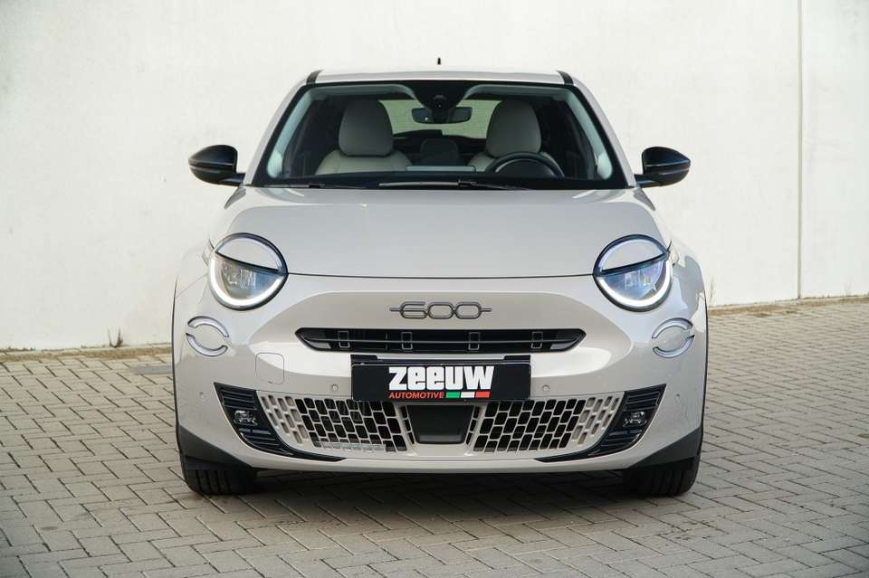 Fiat 600 - Imagem 7