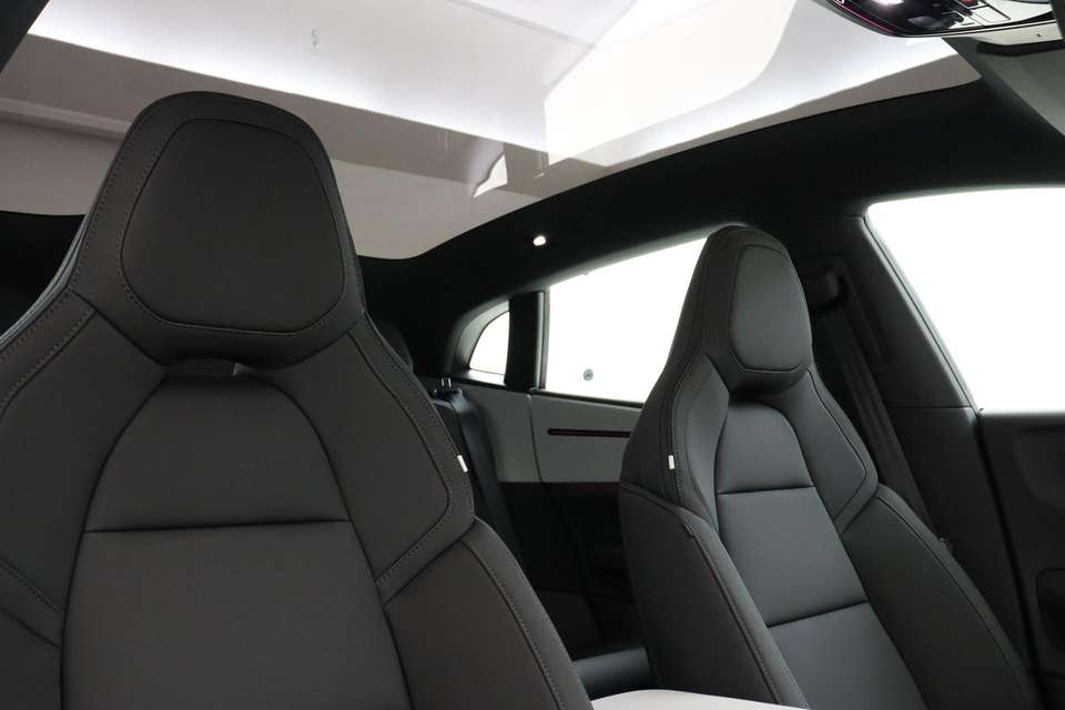Polestar 4 - Imagem 10