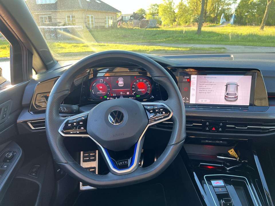 Volkswagen Golf GTE - Imagem 6