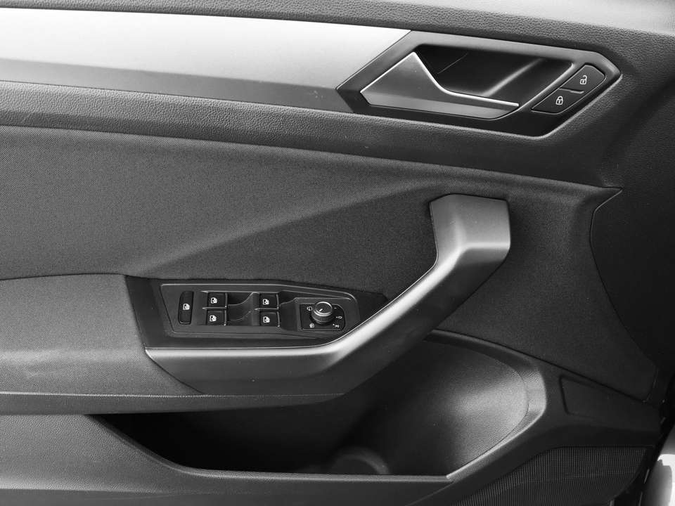 Volkswagen T-Roc - Imagem 12