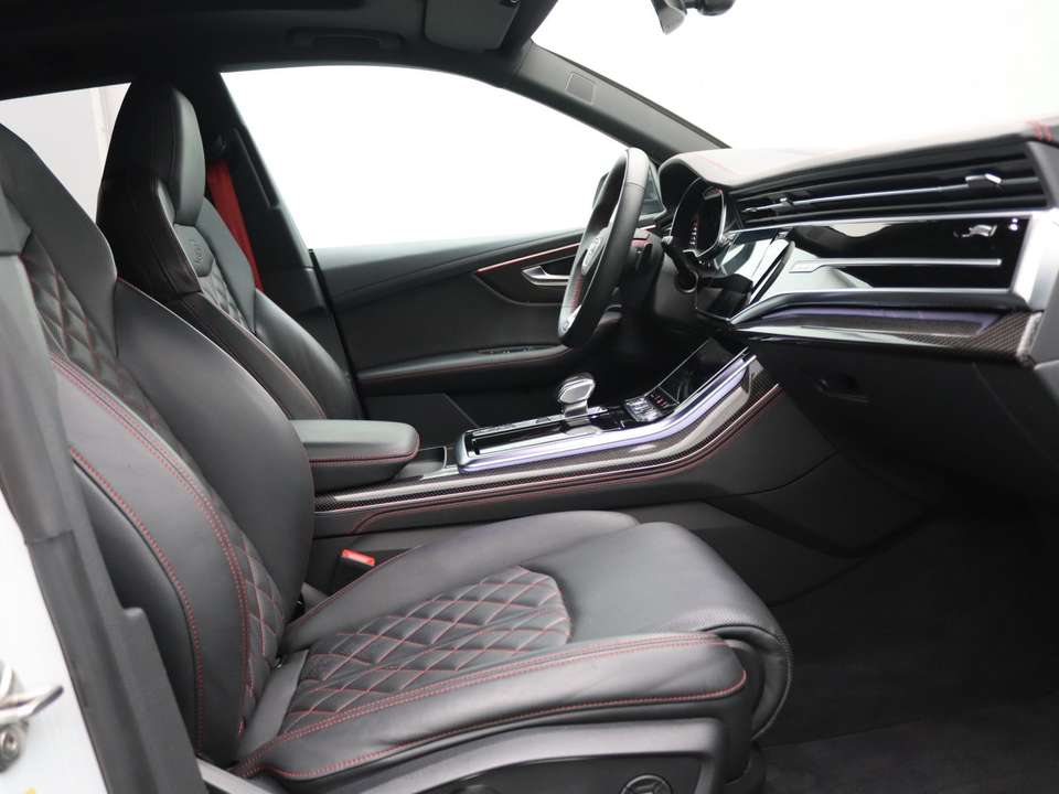 Audi Q8 - Imagem 10