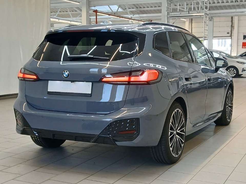 BMW 218 - Imagem 3