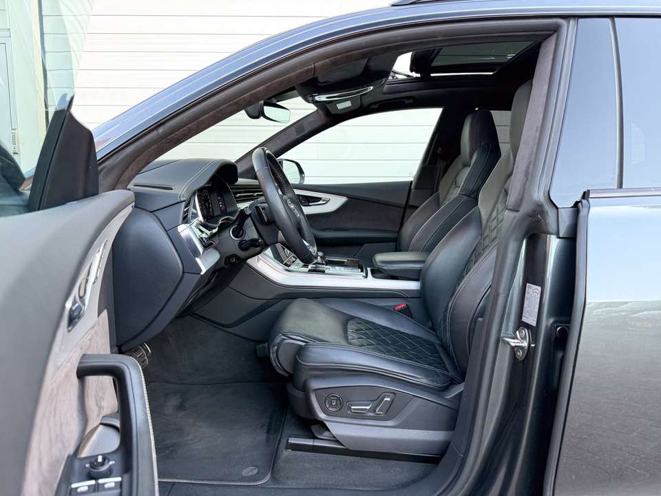 Audi Q8 - Imagem 15