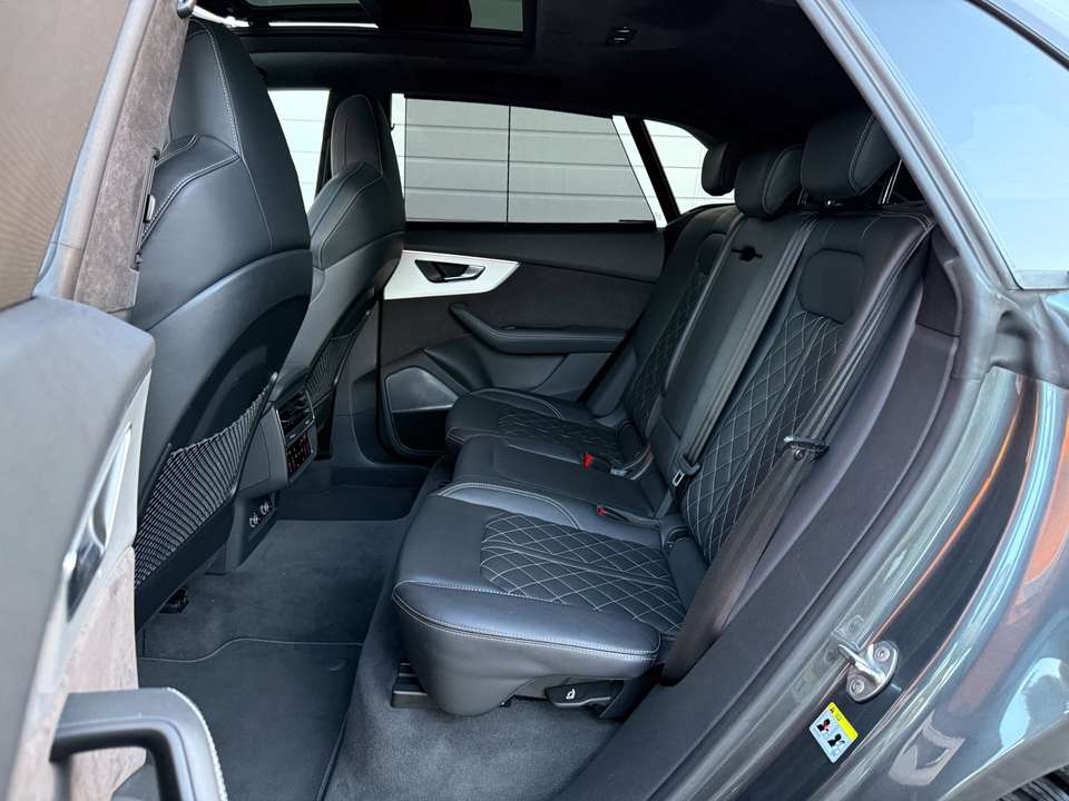 Audi Q8 - Imagem 16