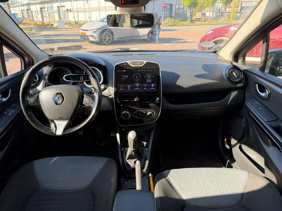 Renault Clio - Imagem 2