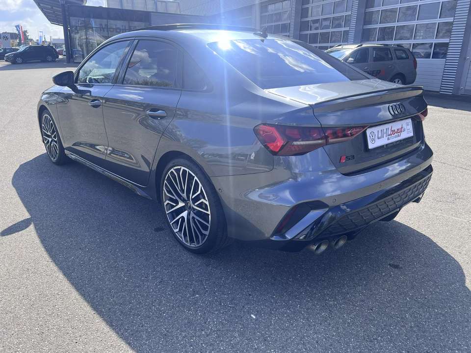 Audi S3 - Imagem 3