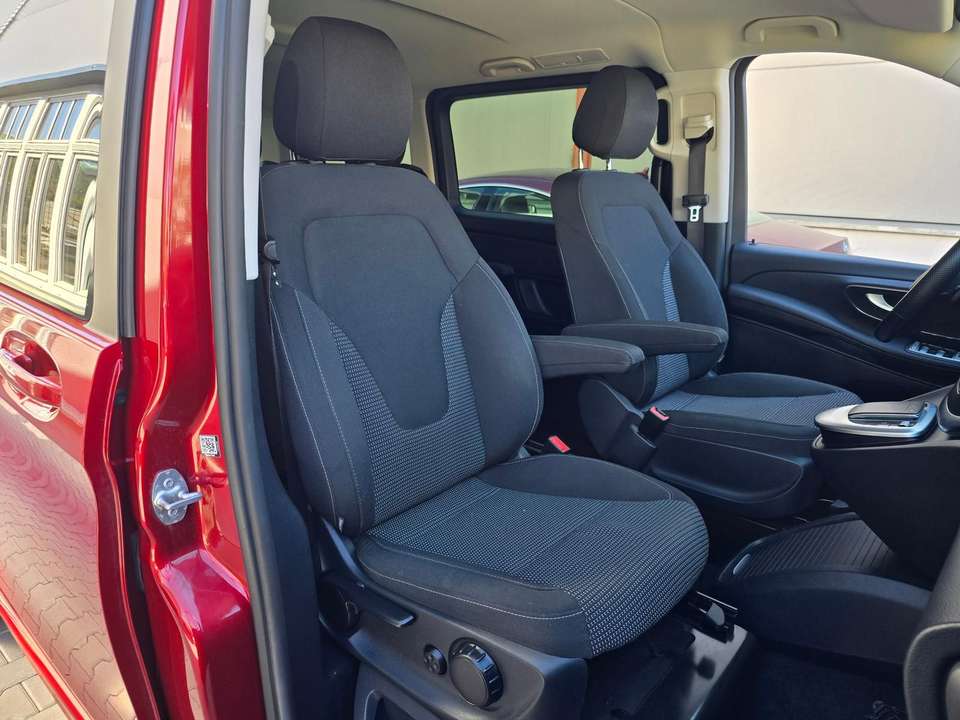 Mercedes-Benz V 300 - Imagem 12