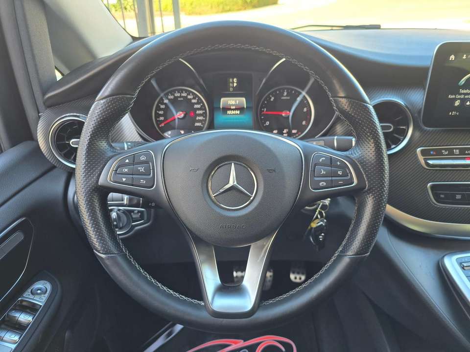 Mercedes-Benz V 300 - Imagem 15
