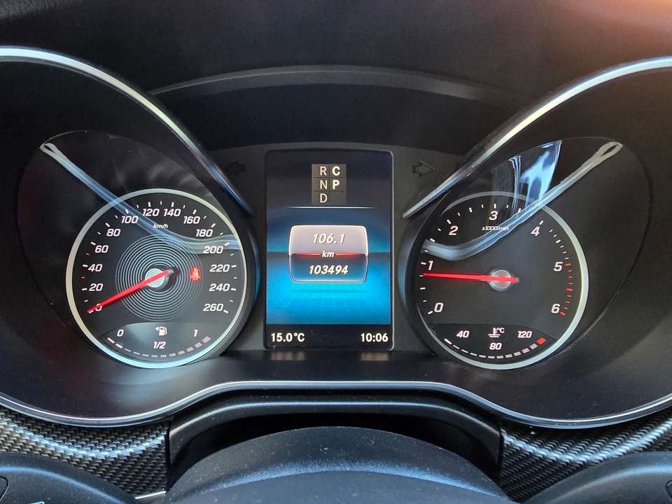 Mercedes-Benz V 300 - Imagem 16
