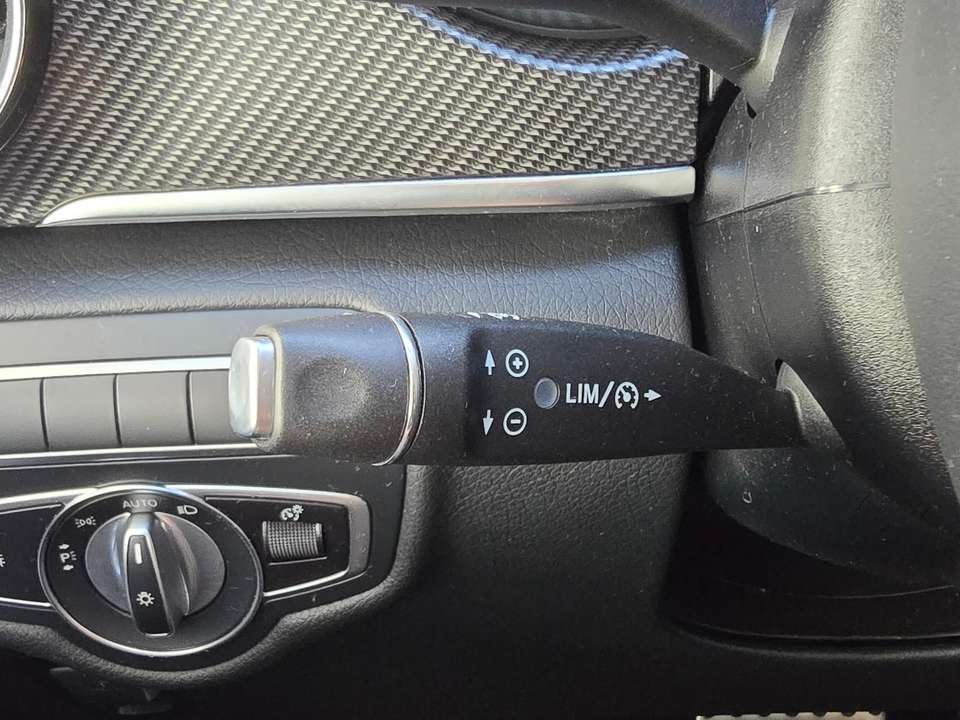 Mercedes-Benz V 300 - Imagem 18