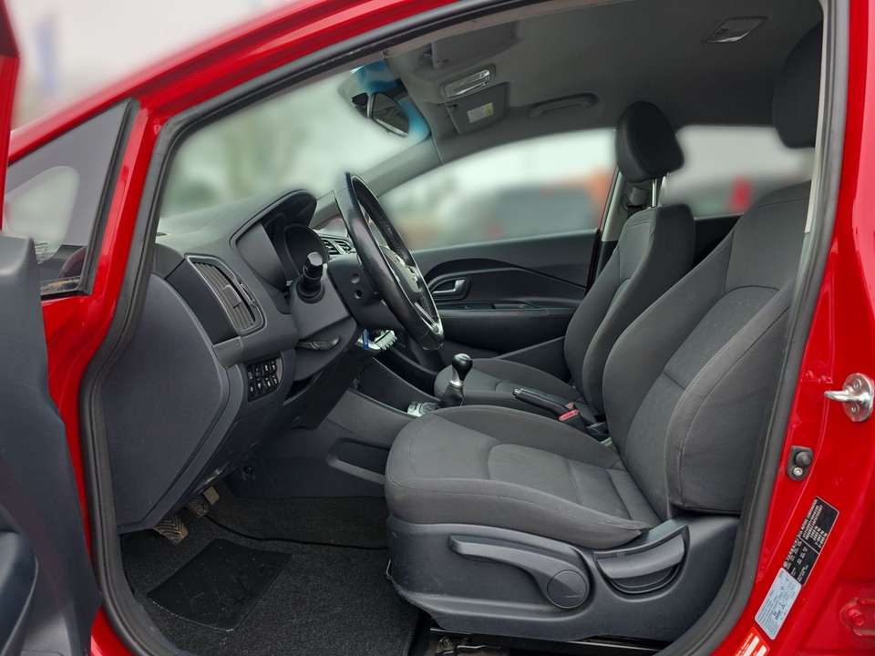 Kia Rio - Imagem 10