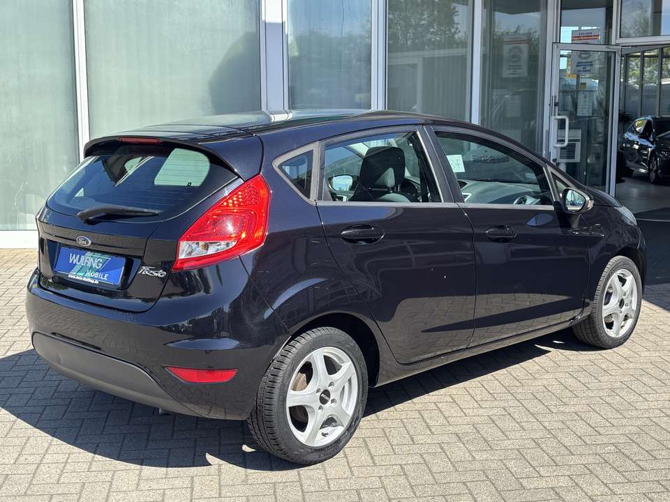Ford Fiesta - Imagem 4