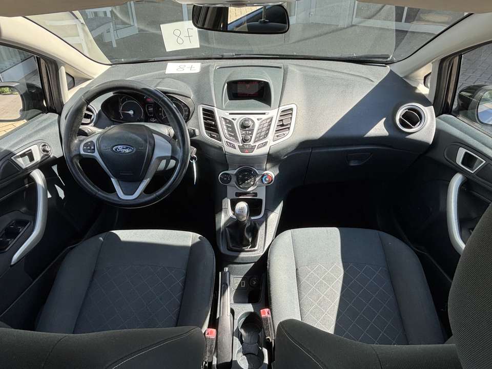 Ford Fiesta - Imagem 8