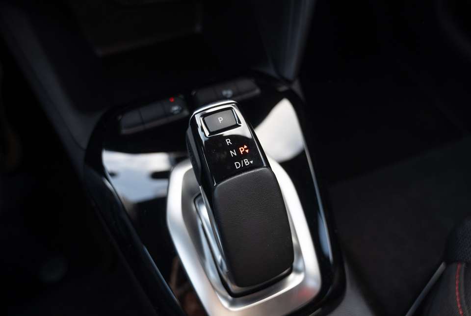Opel Corsa - Imagem 11
