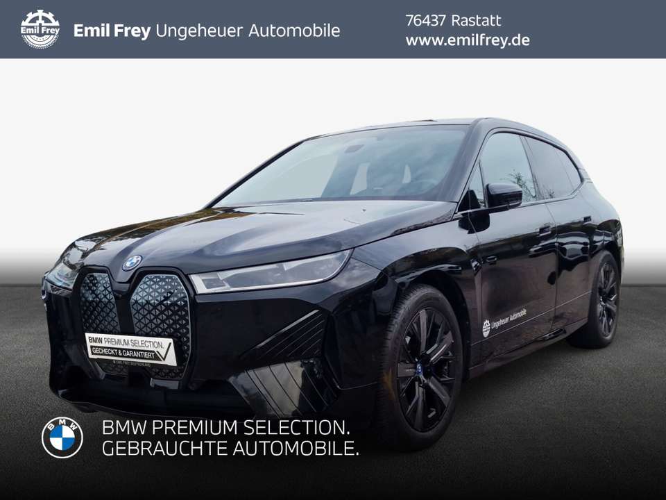 BMW iX - Imagem 1