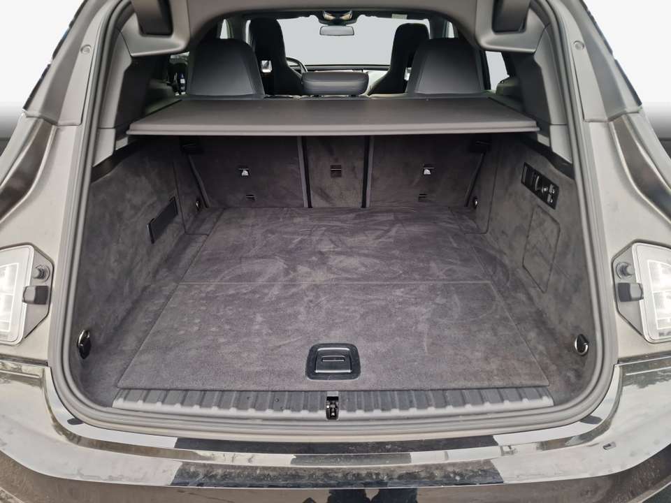 BMW iX - Imagem 10