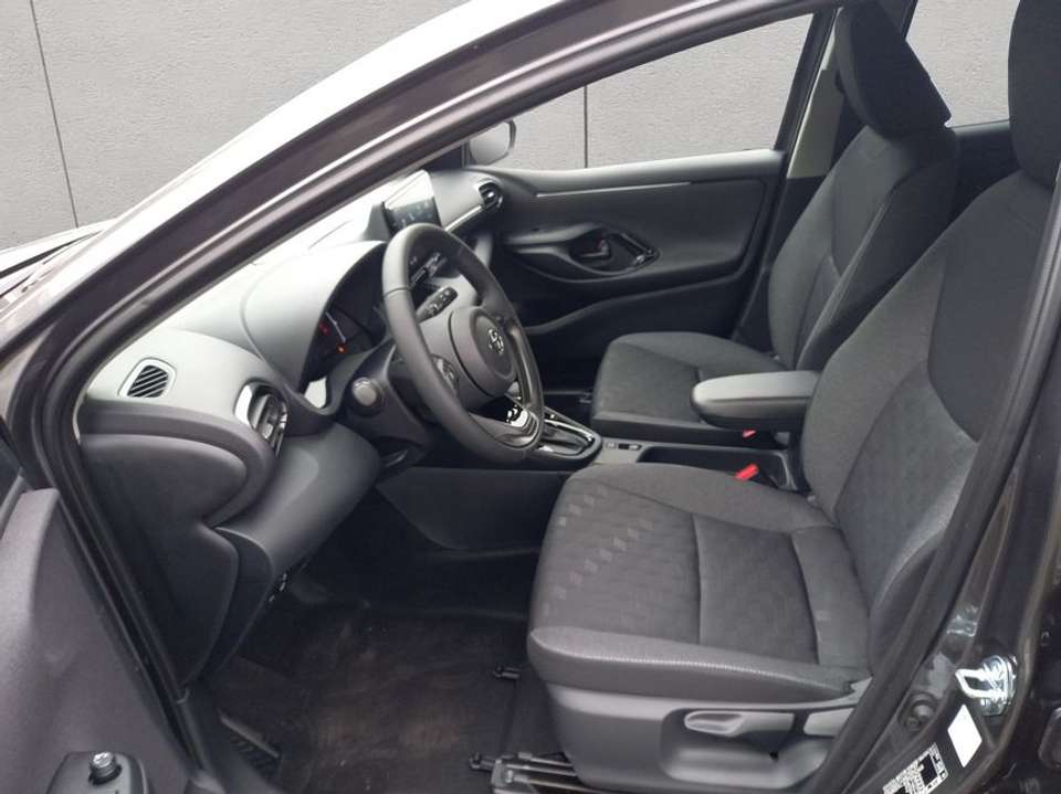 Toyota Yaris - Imagem 9