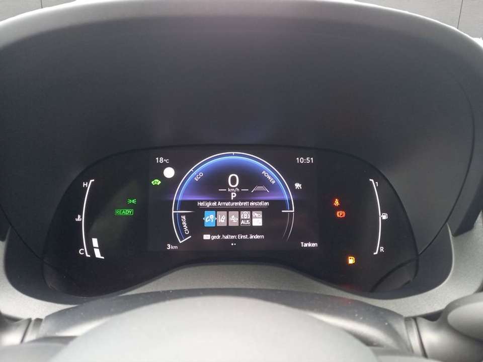 Toyota Yaris - Imagem 11