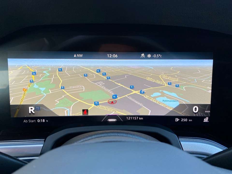 Volkswagen Touareg - Imagem 12