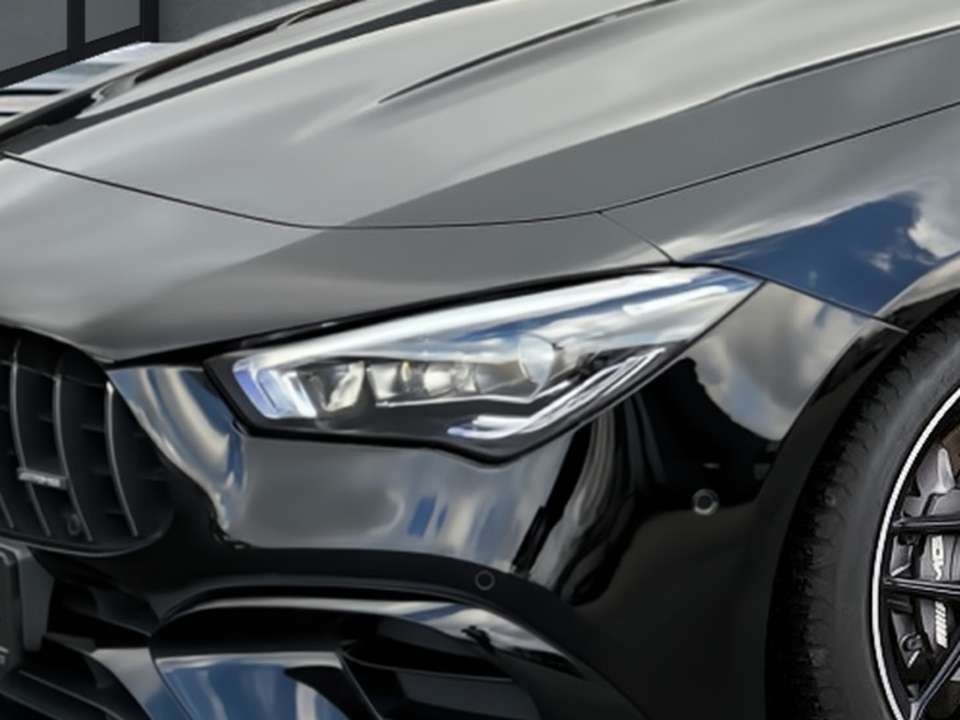 Mercedes-Benz CLA 45 AMG - Imagem 3