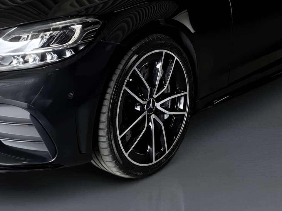 Mercedes-Benz C 43 AMG - Imagem 4