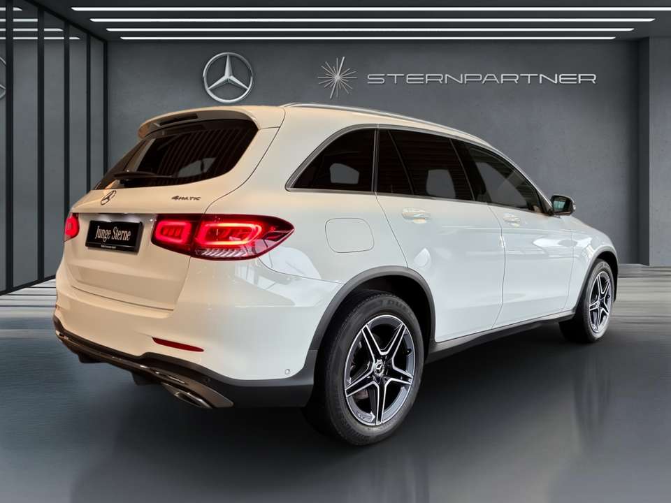 Mercedes-Benz GLC 300 - Imagem 14