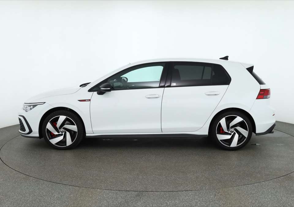 Volkswagen Golf - Imagem 2