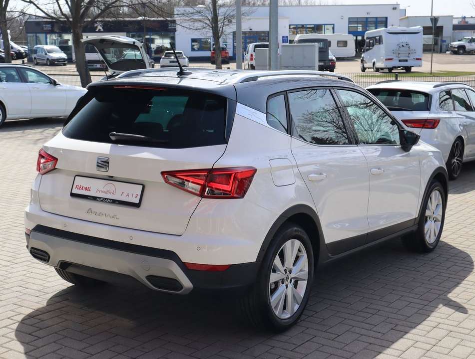 SEAT Arona - Imagem 4