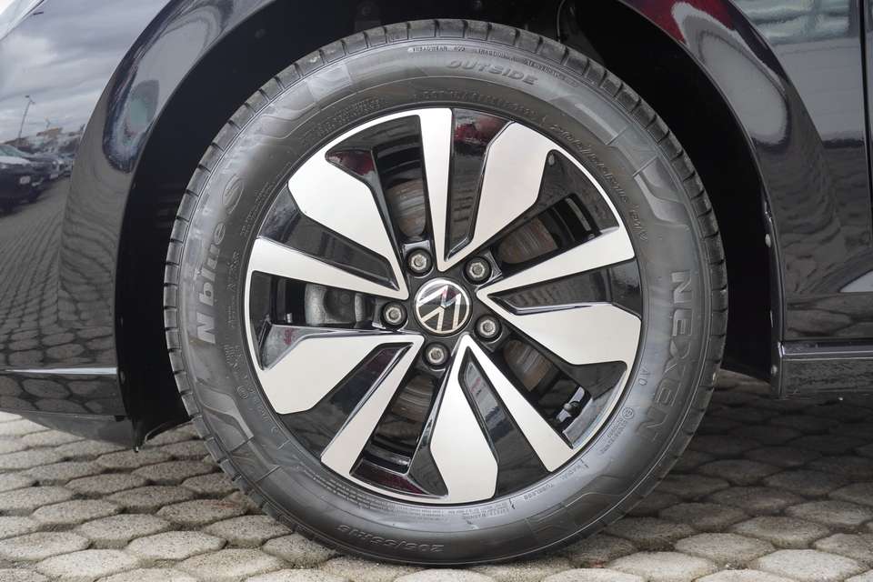 Volkswagen Golf - Imagem 8