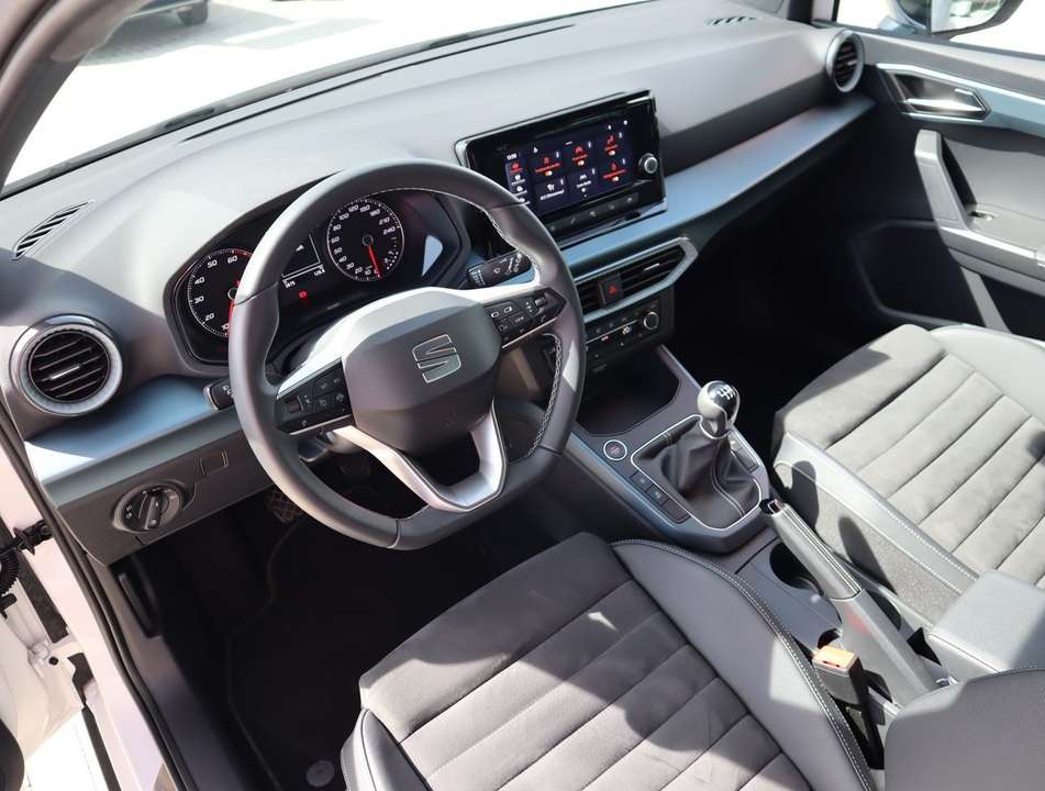 SEAT Arona - Imagem 8