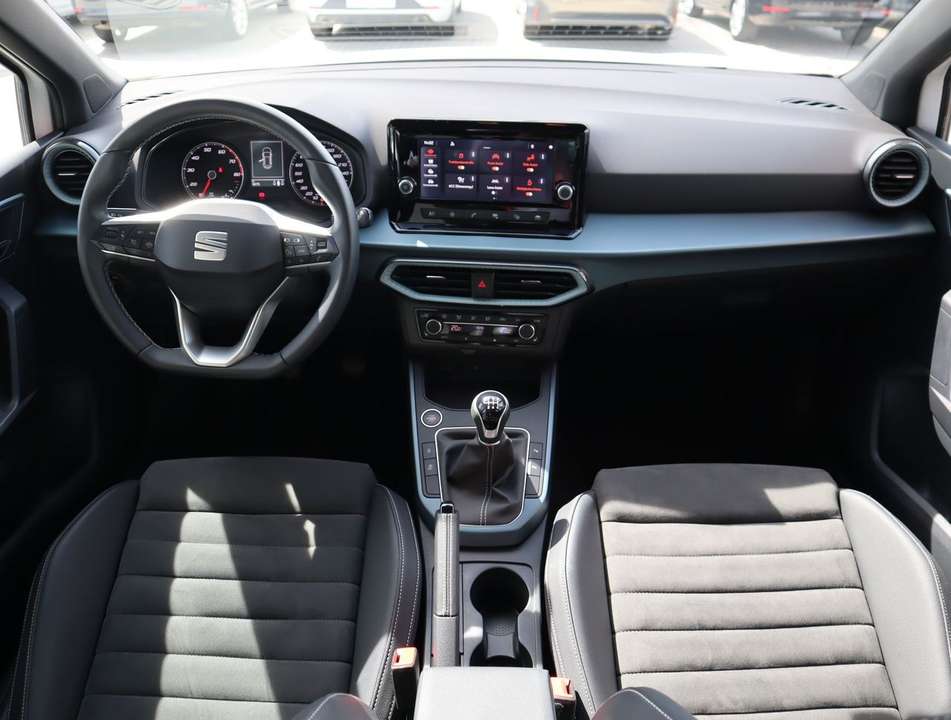 SEAT Arona - Imagem 9