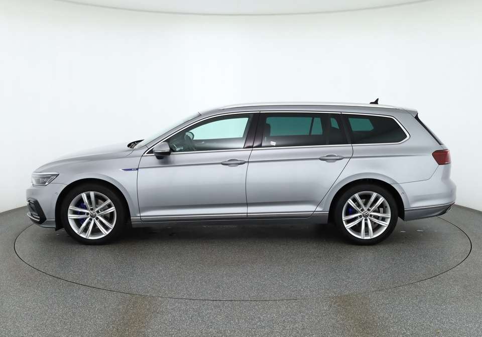 Volkswagen Passat Variant - Imagem 2