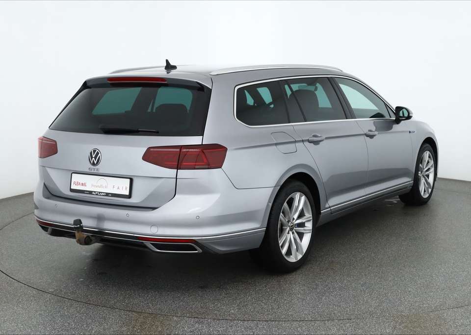Volkswagen Passat Variant - Imagem 5
