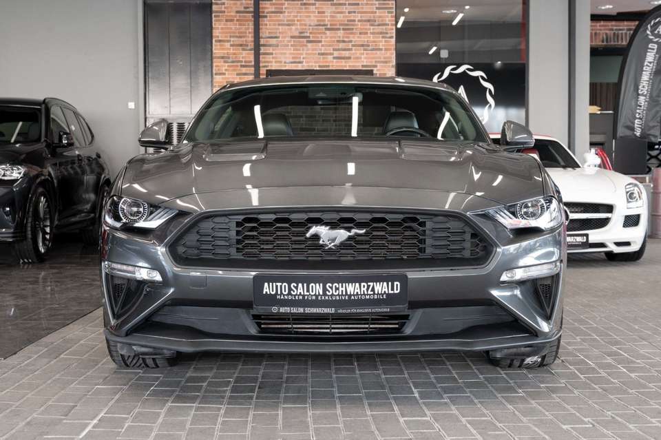 Ford Mustang - Imagem 5