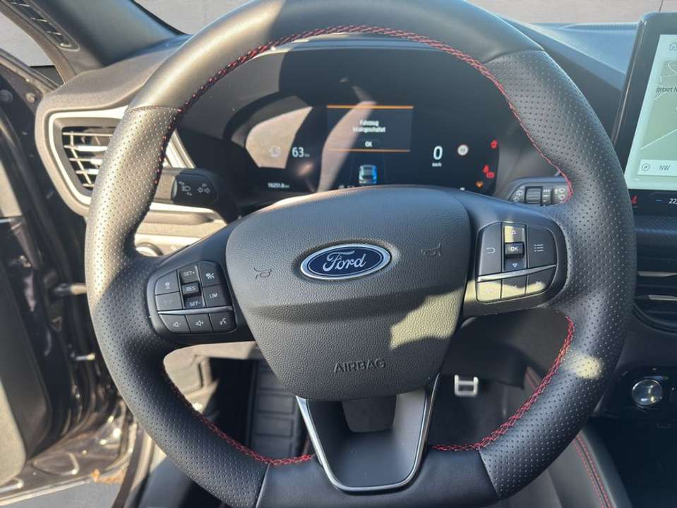 Ford Kuga - Imagem 8