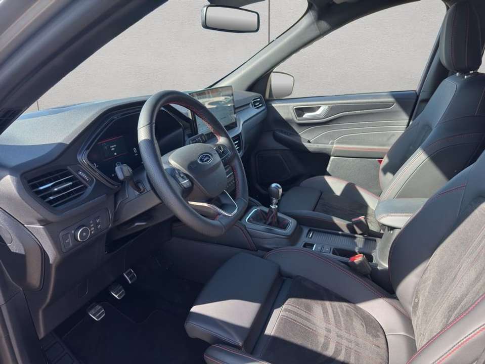 Ford Kuga - Imagem 8