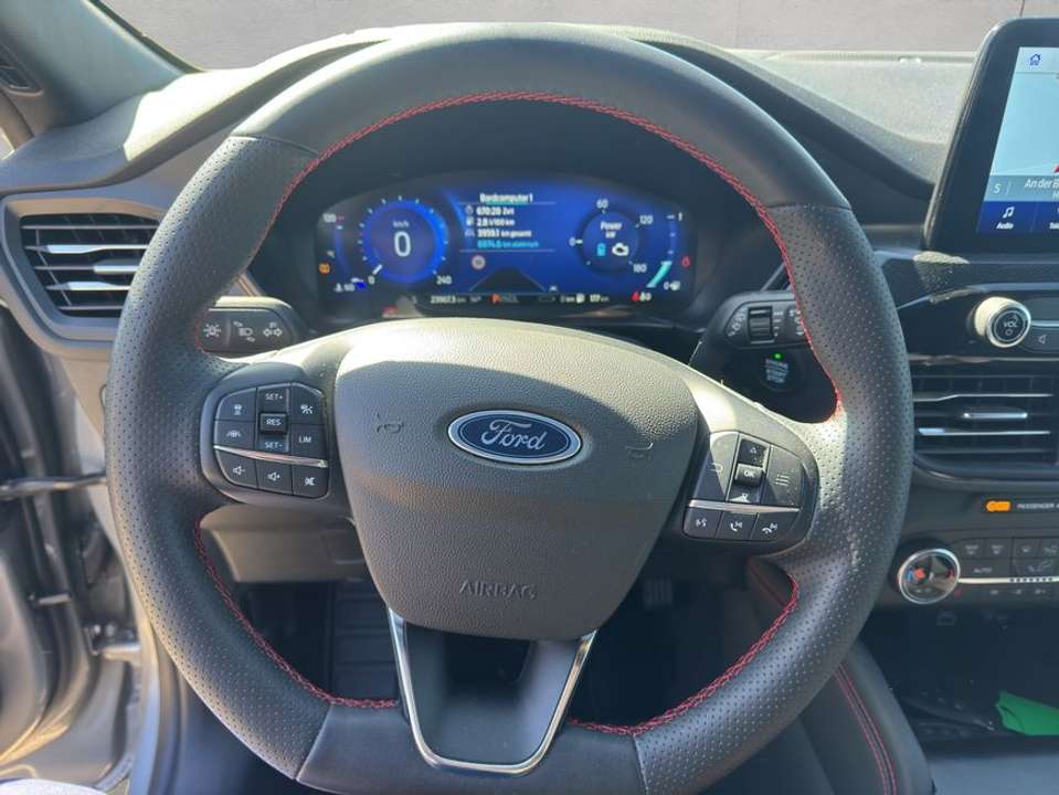 Ford Kuga - Imagem 10