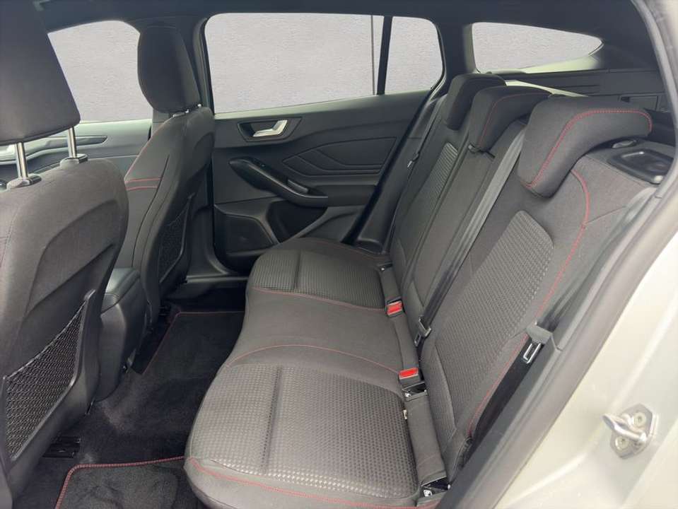 Ford Focus - Imagem 17