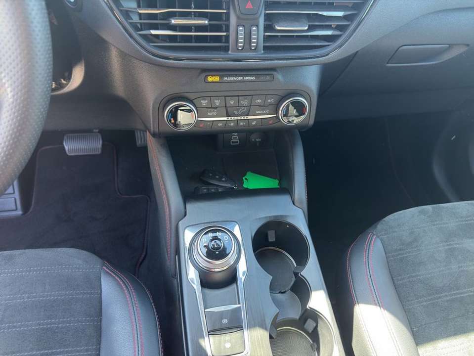 Ford Kuga - Imagem 13