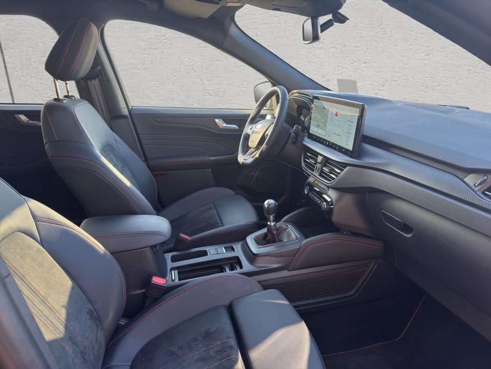 Ford Kuga - Imagem 15