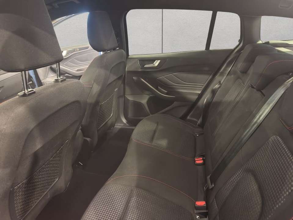 Ford Focus - Imagem 14